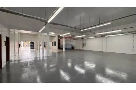 Ponto Comercial para alugar, 992m² no Centro, Toledo