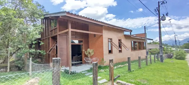 Fazenda/Sítio com 3 Quartos à venda, 1170m² no , Morretes