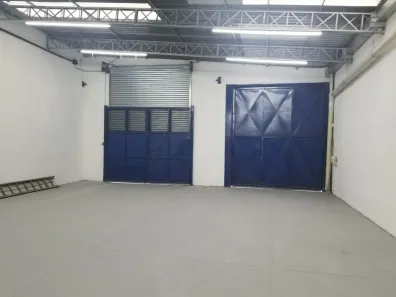 Galpão/Depósito/Armazém para alugar, 369m² no Vila Sílvia, São Paulo