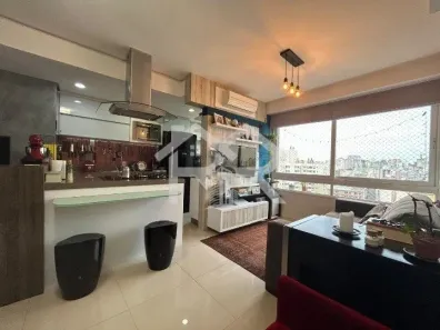 Apartamento com 2 Quartos à venda, 67m² no Cidade Baixa, Porto Alegre
