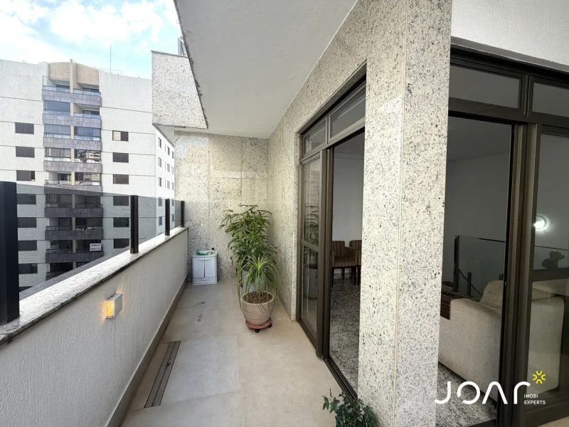 Apartamento com 4 quartos — Funcionários, Belo Horizonte