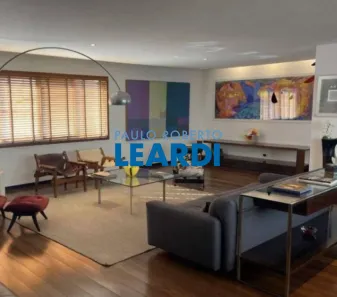 Apartamento com 3 Quartos à venda, 210m² no Higienópolis, São Paulo