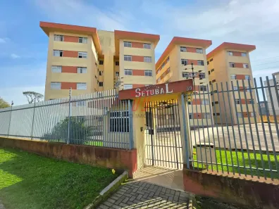 Apartamento com 2 Quartos para alugar, 58m² no Novo Mundo, Curitiba