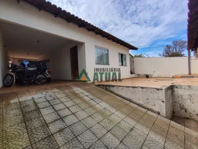 Casa com 4 Quartos à venda, 158m² no Califórnia, Londrina