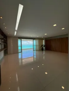 Apartamento com 4 Quartos para alugar, 226m² no Guaxuma, Maceió