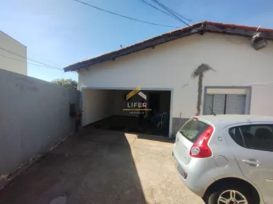 Casa com 3 Quartos à venda, 227m² no Jardim Flamboyant, Campinas