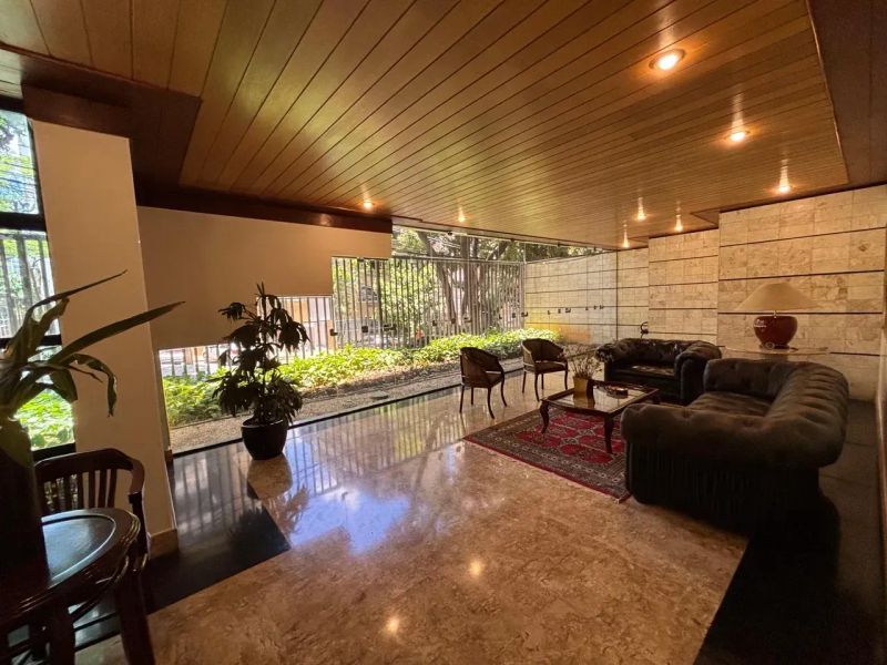 Apartamento com 4 quartos — Funcionários, Belo Horizonte