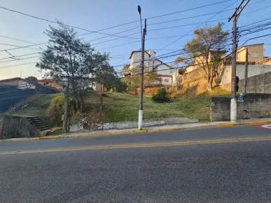 Lote/Terreno à venda, 600m² no Parque Santo Antônio, Jacareí
