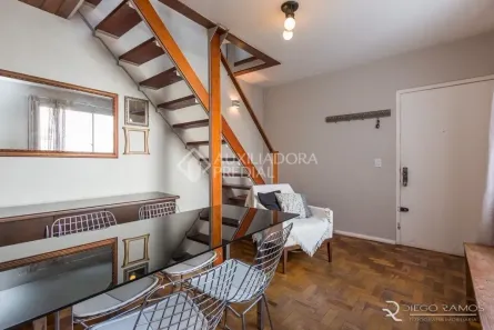 Apartamento com 3 Quartos à venda, 75m² no Mont Serrat, Porto Alegre