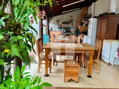 Casa com 4 Quartos à venda, 253m² no Vila Brandina, Campinas