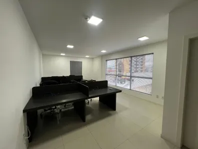 Sala Comercial à venda, 33m² no Capoeiras, Florianópolis