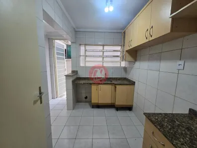 Apartamento com 2 Quartos para alugar, 70m² no Praia de Belas, Porto Alegre