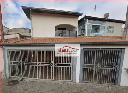 Sobrado com 5 Quartos à venda, 269m² no Vila Lúcia, Poá