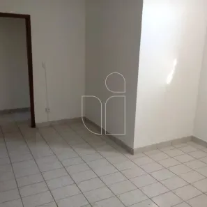 Imóvel Comercial com 3 Quartos à venda, 242m² no Somenzari, Marília