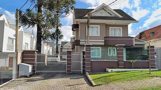 Sobrado com 3 Quartos à venda, 143m² no Hauer, Curitiba