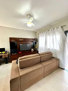 Casa com 3 Quartos à venda, 125m² no Morada dos Deuses, Campo Grande