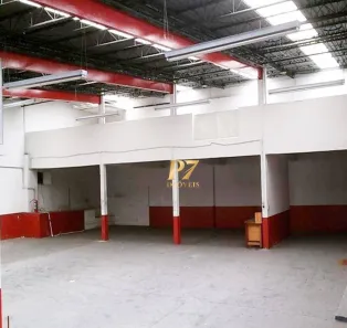 Galpão/Depósito/Armazém à venda, 900m² no Vila Tibiriçá, Santo André
