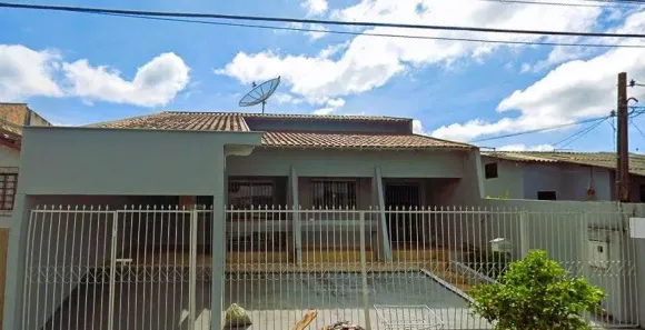 Casa com 2 Quartos à venda, 141m² no Ernani Moura Lima, Londrina