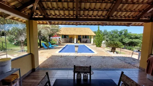 Fazenda/Sítio com 3 Quartos à venda, 3m² no Distrito Comercial, Hidrolândia