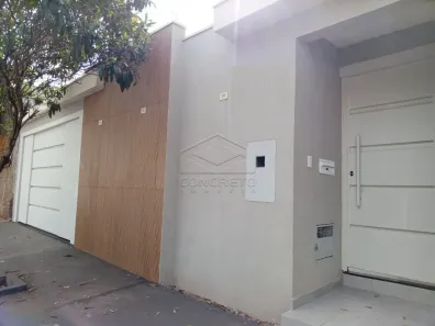 Casa com 3 Quartos para alugar, 161m² no Vila Cardia, Bauru