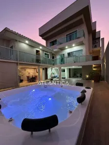Casa com 3 Quartos à venda, 330m² no Cabiúnas, Macaé