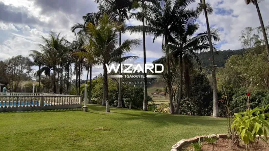 Fazenda/Sítio com 5 Quartos à venda, 345m² no Ramalhada, Serra Negra