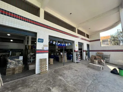 Ponto Comercial para alugar, 392m² no Castanheira (Barreiro), Belo Horizonte