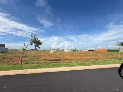 Lote/Terreno à venda, 279m² no Novo Mundo, Uberlândia