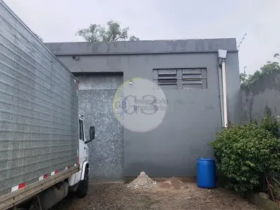 Prédio Comercial para alugar, 300m² no Três Vendas, Pelotas