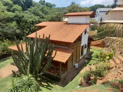 Casa com 3 Quartos à venda, 3000m² no Condomínio Estância San Remo, Contagem