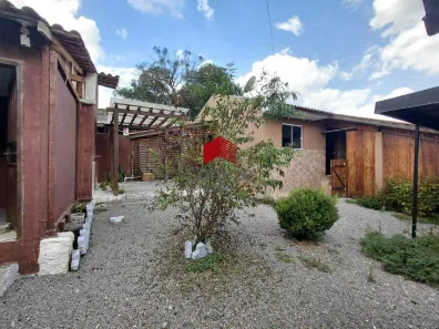 Casa com 2 Quartos para alugar, 64m² no Colonia Marcelino, São José dos Pinhais