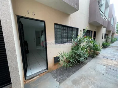 Apartamento com 1 Quarto para alugar, 62m² no Zona 08, Maringá