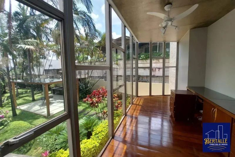 Apartamento com 4 quartos — Gutierrez, Belo Horizonte