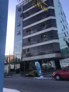 Apartamento com 3 Quartos para alugar, 142m² no Cavaleiros, Macaé