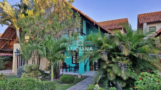 Casa de Condomínio com 3 Quartos à venda, 220m² no Gravatá Centro, Gravatá
