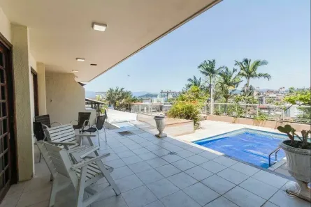Casa com 4 Quartos à venda, 285m² no Itaguaçu, Florianópolis