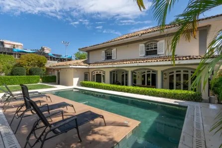 Casa com 4 Quartos à venda, 613m² no Jardim Leonor, São Paulo