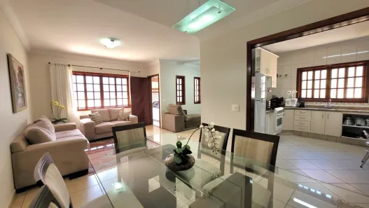 Casa com 4 Quartos à venda, 297m² no Jardim Tannus, Jundiaí