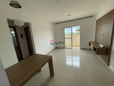 Apartamento com 2 Quartos para alugar, 58m² no Segismundo Pereira, Uberlândia