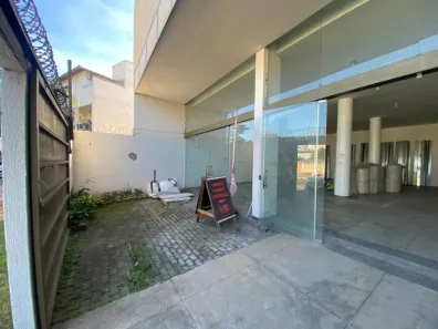 Galpão/Depósito/Armazém com 3 Quartos para alugar, 250m² no Santo Antônio, Sete Lagoas