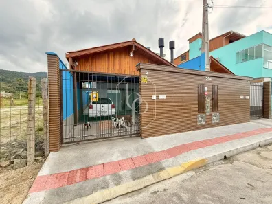 Casa com 2 Quartos à venda, 73m² no Morretes, Itapema
