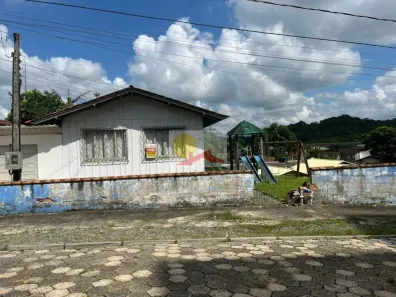 Lote/Terreno à venda, 800m² no Floresta, Joinville