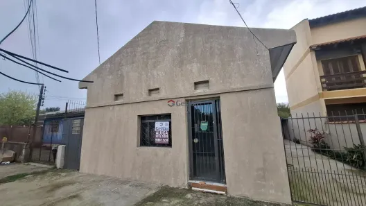 Sobrado com 2 Quartos para alugar, 45m² no Niterói, Canoas