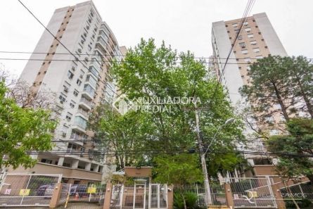 Apartamento com 3 Quartos à venda, 84m² no Passo da Areia, Porto Alegre