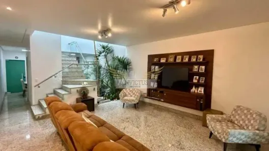 Sobrado com 3 Quartos à venda, 184m² no Vila Pinheirinho, Santo André