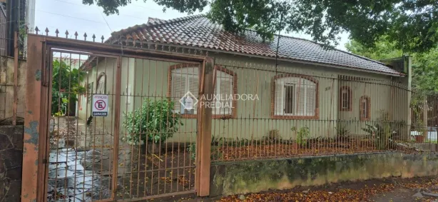 Casa com 4 Quartos à venda, 225m² no Jardim Itu, Porto Alegre