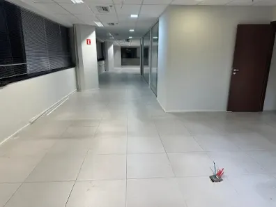 Sala Comercial para venda ou aluguel, 404m² no Bela Vista, São Paulo