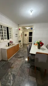 Casa com 3 Quartos à venda, 247m² no Parque Viana, Barueri