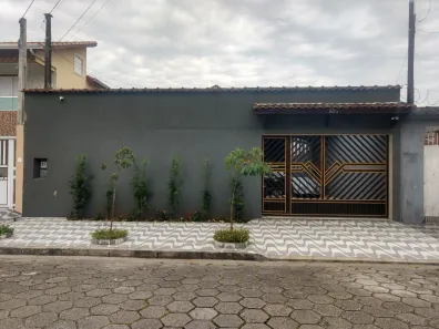 Casa com 3 Quartos à venda, 143m² no Maracanã, Praia Grande