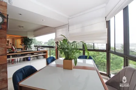Apartamento com 3 Quartos à venda, 200m² no Cristal, Porto Alegre